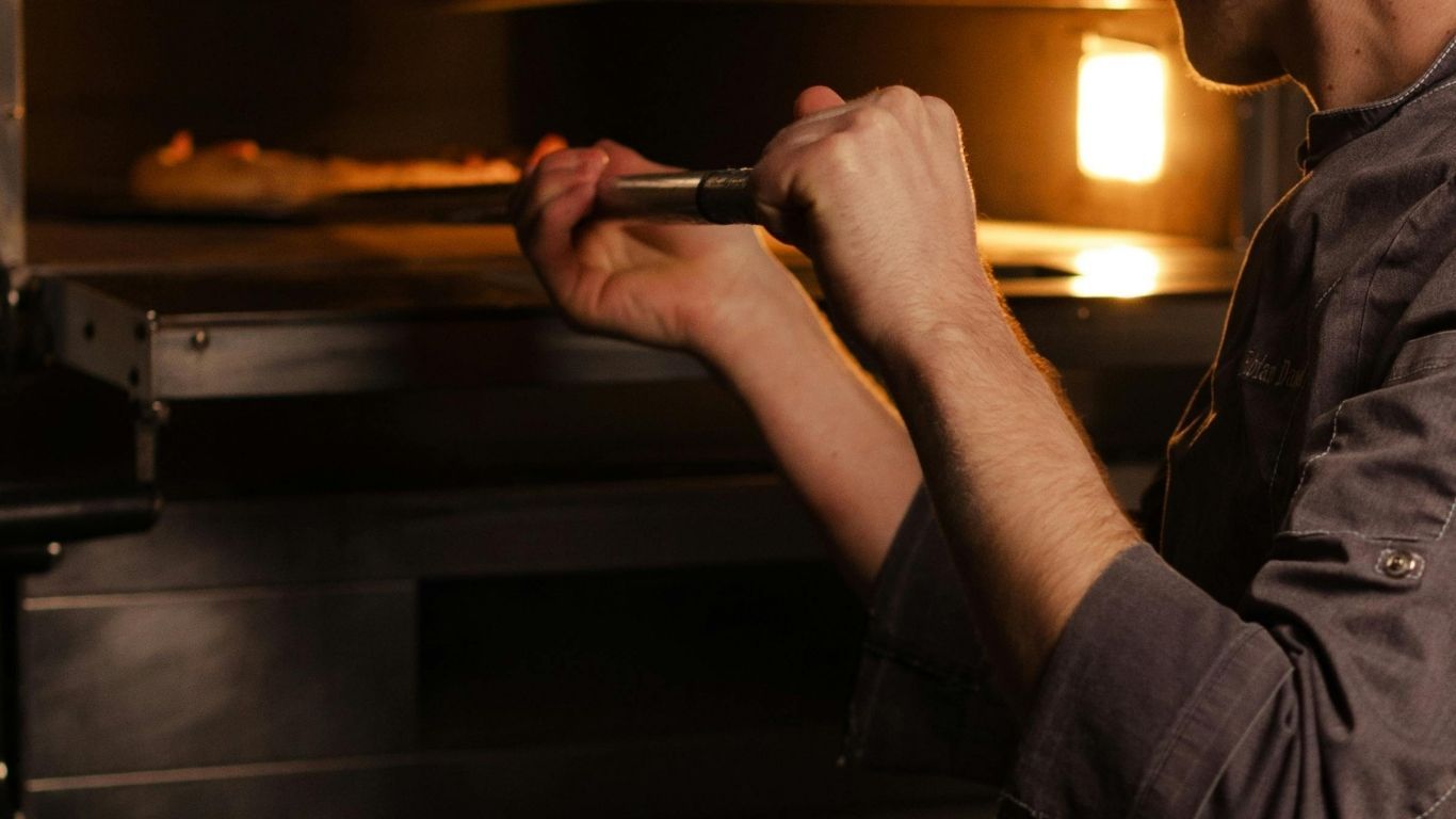 Home E400FA52 01FE 4765 95F7 F5E856BD7E6C 18d10bd1